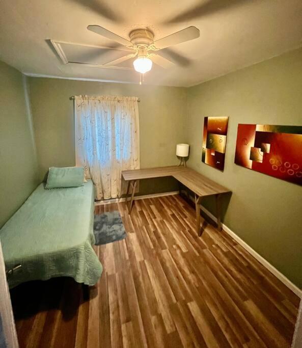 Pinebrook Home Close To Beach Largo Ngoại thất bức ảnh